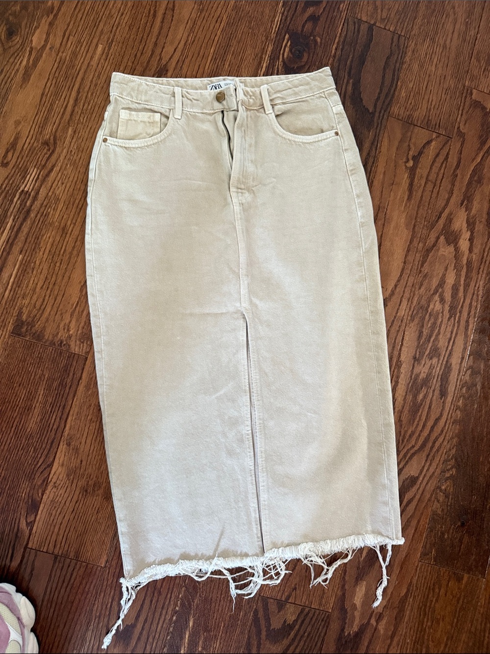 Zara Cream Frayed-Hem Denim Midi Skirt